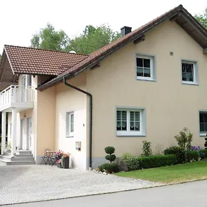 Pietzavka Apartment